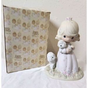 Precious Moments 1984 Members Only Figurine The Lord Is My Shepherd  PM-851 Dove